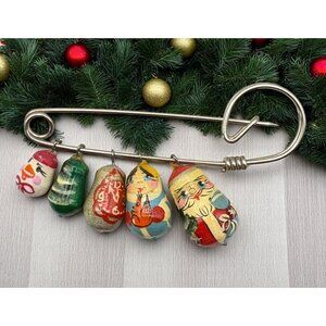 Vintage Safety Pin Brooch Wooden Russian Matryoshka Nesting Doll Christmas Santa